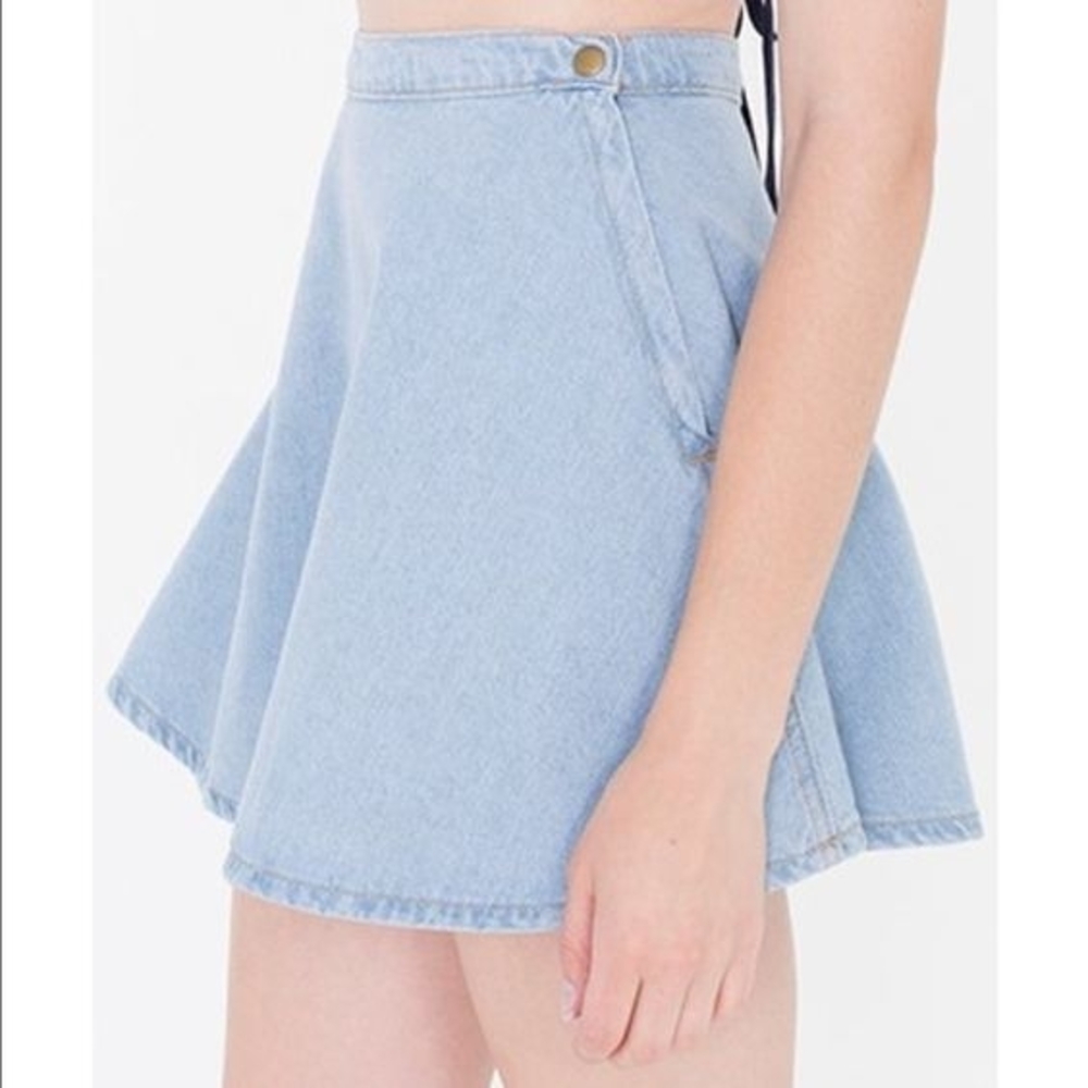 American Apparel Light-Wash Denim Skirt - Size M, NWT - Classic Casual Style